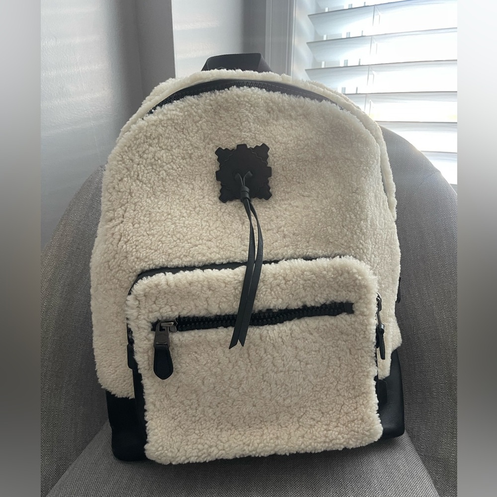 NWOT Coach Shearling Backpack 🎒